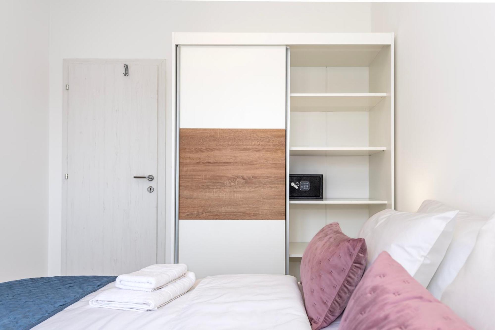 First Choice Apartment Rogoznica โรกอซนิซา ภายนอก รูปภาพ