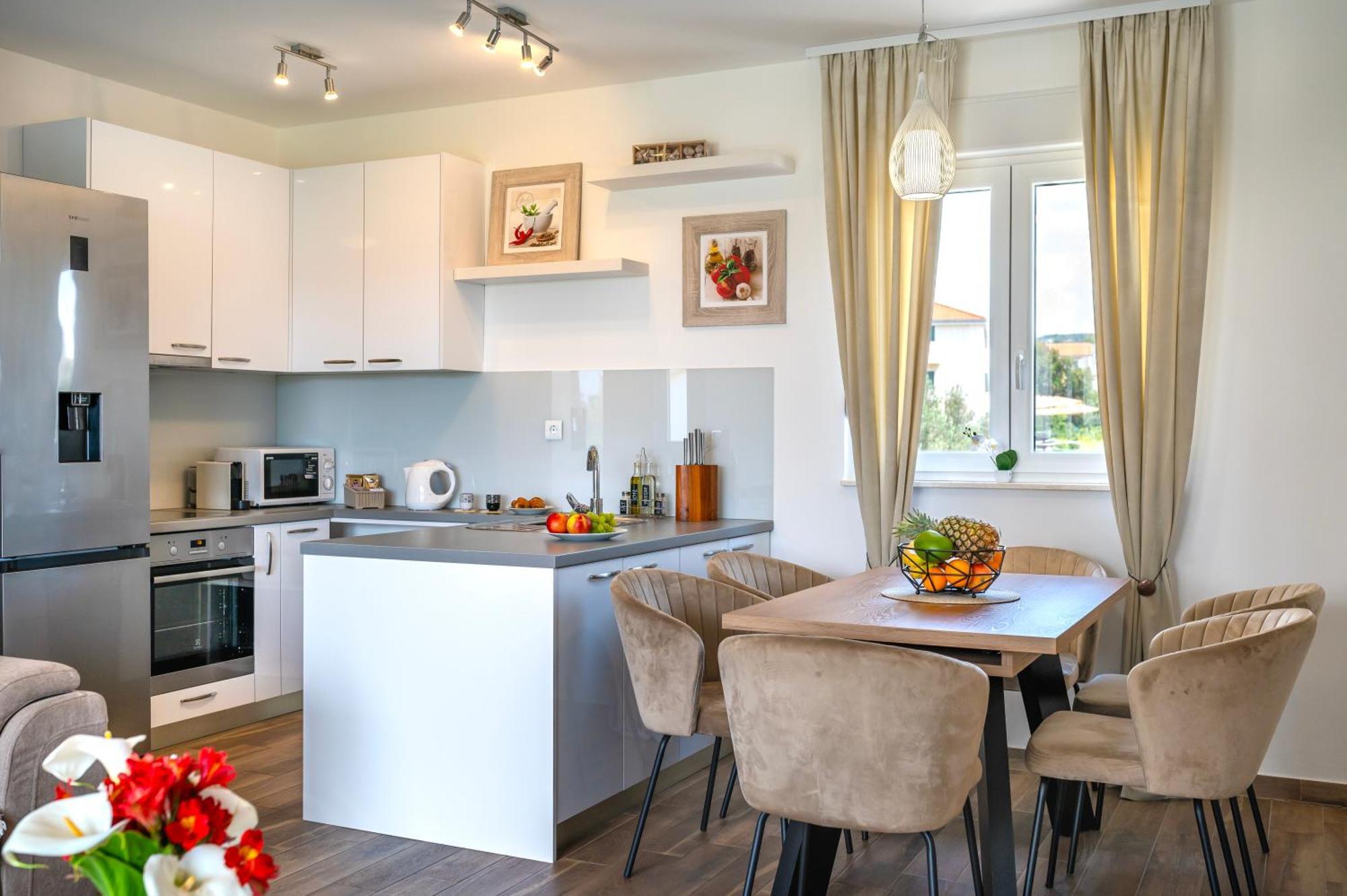 First Choice Apartment Rogoznica โรกอซนิซา ภายนอก รูปภาพ